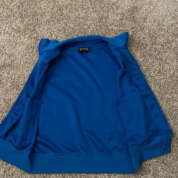 Blue Sleeveless Zip-Up Vest - Picture 3 of 6